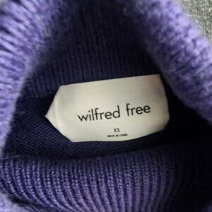 Aritzia Wilfred Free Harper Sweater Merino Wool Cropped Turtleneck Purple XS